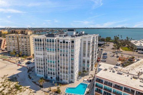 Copropriété à louer à Saint Pete Beach, Floride: 2 chambres, 143.53 m2 № 1658050 - photo 1