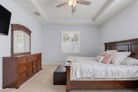 House in Spring Hill, Florida 4 bedrooms, 230.21 sq.m. № 2356451 - photo 25