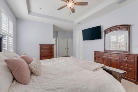 House in Spring Hill, Florida 4 bedrooms, 230.21 sq.m. № 2356451 - photo 28