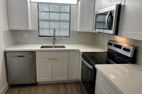 Copropriété à vendre à Boca Raton, Floride: 2 chambres, 87.14 m2 № 2261097 - photo 4