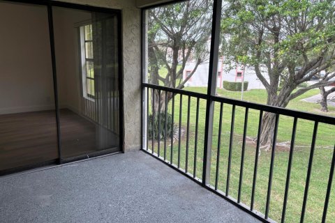 Copropriété à vendre à Boca Raton, Floride: 2 chambres, 87.14 m2 № 2261097 - photo 18
