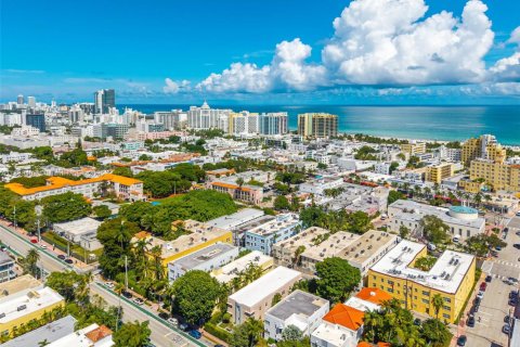 Commercial property in Miami Beach, Florida № 1941214 - photo 14