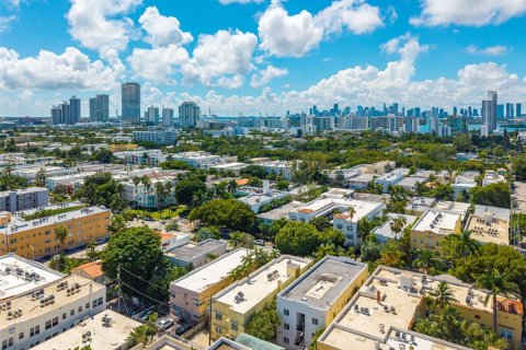 Commercial property in Miami Beach, Florida № 1941214 - photo 10