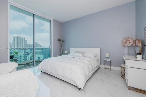 Купить кондоминиум в Майами, Флорида 2 спальни, 100.06м2, № 2022022 - фото 14