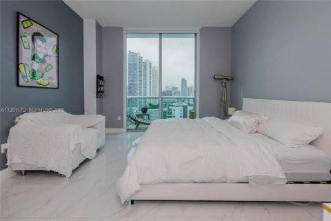 Купить кондоминиум в Майами, Флорида 2 спальни, 100.06м2, № 2022022 - фото 16