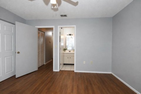 Townhouse in Lake Mary, Florida 2 bedrooms, 86.77 sq.m. № 2110006 - photo 11