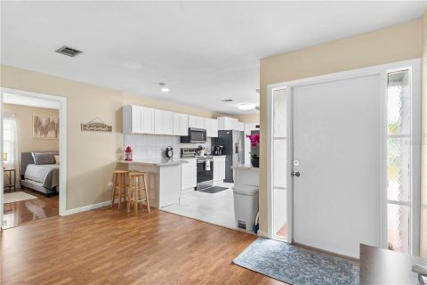Villa ou maison à vendre à Palm Bay, Floride: 4 chambres, 169.55 m2 № 2425590 - photo 7