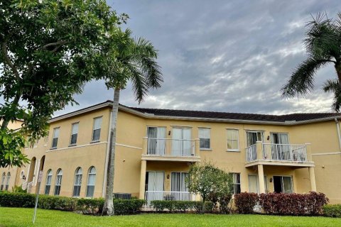 Condominio en alquiler en Miramar, Florida, 3 dormitorios, 138.52 m2 № 1231323 - foto 1