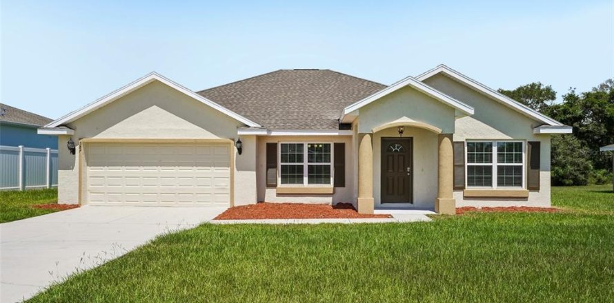 House in Ocala, Florida 3 bedrooms, 178.84 sq.m. № 2222667