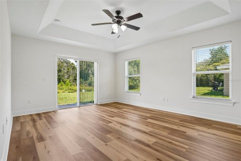 House in Ocala, Florida 3 bedrooms, 178.84 sq.m. № 2222667 - photo 19