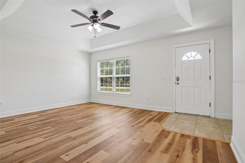House in Ocala, Florida 3 bedrooms, 178.84 sq.m. № 2222667 - photo 15