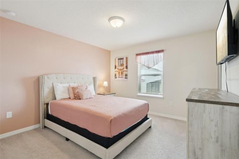 Casa en venta en Davenport, Florida, 7 dormitorios, 304.91 m2 № 2237632 - foto 21