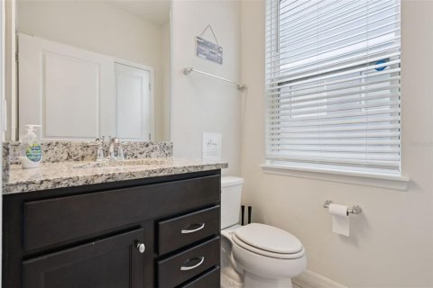 Casa en venta en Davenport, Florida, 7 dormitorios, 304.91 m2 № 2237632 - foto 30