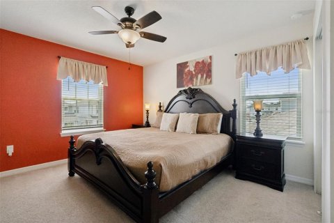 Casa en venta en Davenport, Florida, 7 dormitorios, 304.91 m2 № 2237632 - foto 20