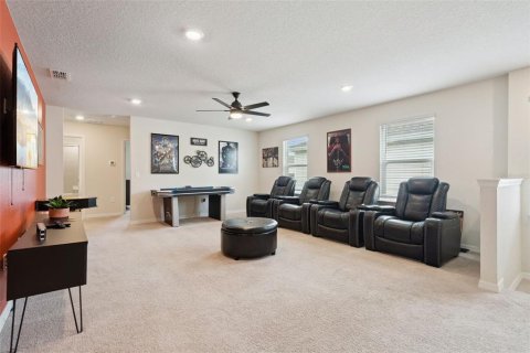 Casa en venta en Davenport, Florida, 7 dormitorios, 304.91 m2 № 2237632 - foto 17