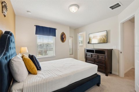 Casa en venta en Davenport, Florida, 7 dormitorios, 304.91 m2 № 2237632 - foto 22