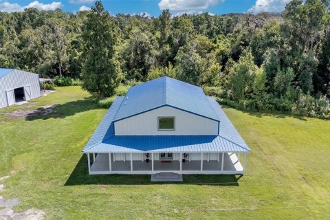 House in Lakeland, Florida 4 bedrooms, 390.19 sq.m. № 2103812 - photo 3