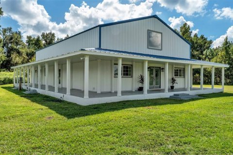 House in Lakeland, Florida 4 bedrooms, 390.19 sq.m. № 2103812 - photo 4