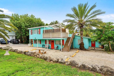 Immobilier commercial à louer à Boynton Beach, Floride: 2 pièces, 37.16 m2 № 2269699 - photo 2