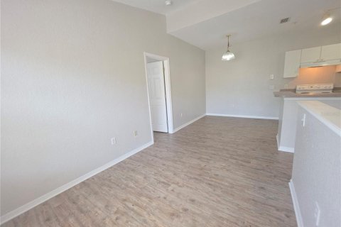 Condominio en venta en Altamonte Springs, Florida, 2 dormitorios, 108.7 m2 № 2258850 - foto 6
