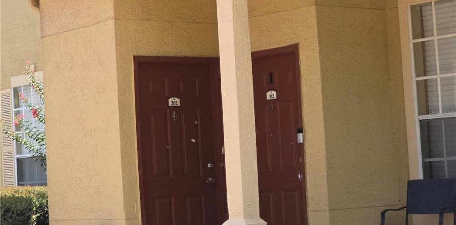 Condominio en Altamonte Springs, Florida, 2 dormitorios  № 2258850