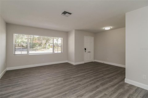 Casa en alquiler en DeLand, Florida, 3 dormitorios, 134.8 m2 № 1850080 - foto 4