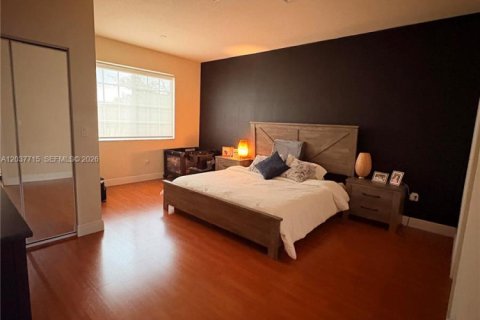 Touwnhouse à louer à Sunrise, Floride: 3 chambres, 182.46 m2 № 2089539 - photo 15