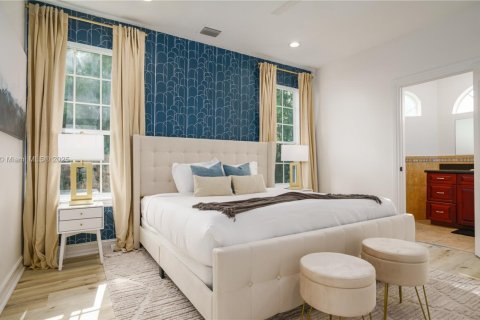 Villa ou maison à louer à Palm City, Floride: 9 chambres, 458.84 m2 № 2013058 - photo 22