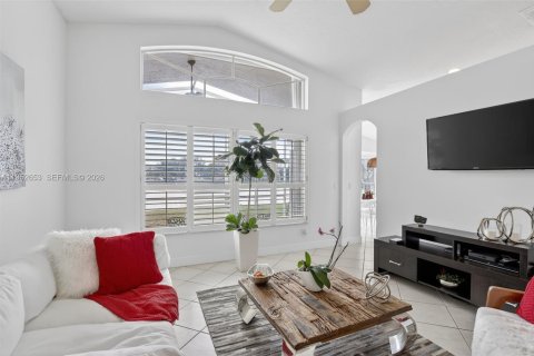 Casa en venta en Pembroke Pines, Florida, 3 dormitorios, 155.89 m2 № 2008863 - foto 8