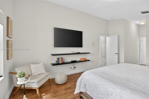 Casa en venta en Pembroke Pines, Florida, 3 dormitorios, 155.89 m2 № 2008863 - foto 21