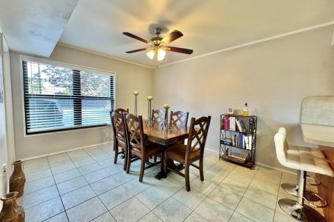 Copropriété à vendre à Miami, Floride: 2 chambres, 127.28 m2 № 2439253 - photo 19