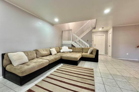Copropriété à vendre à Miami, Floride: 2 chambres, 127.28 m2 № 2439253 - photo 5
