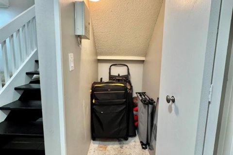 Copropriété à vendre à Miami, Floride: 2 chambres, 127.28 m2 № 2439253 - photo 14