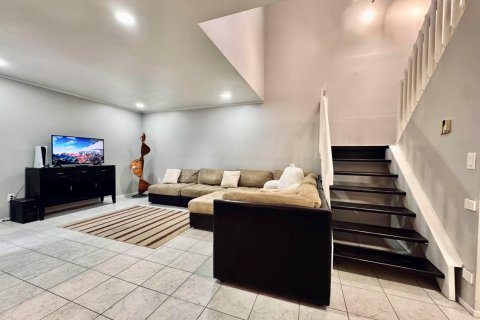 Copropriété à vendre à Miami, Floride: 2 chambres, 127.28 m2 № 2439253 - photo 4