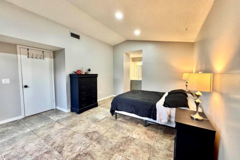 Copropriété à vendre à Miami, Floride: 2 chambres, 127.28 m2 № 2439253 - photo 30