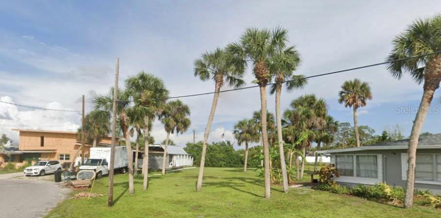 Land in Venice, Florida № 1675279