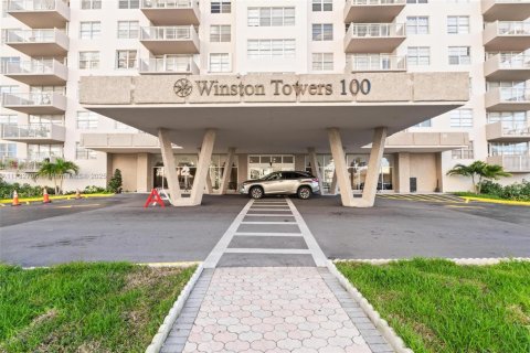 Copropriété à vendre à Sunny Isles Beach, Floride: 55.28 m2 № 1763860 - photo 11