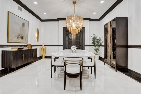 House in Parkland, Florida 7 bedrooms, 678.37 sq.m. № 1891856 - photo 19