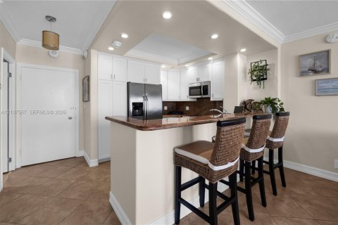 Copropriété à louer à Pompano Beach, Floride: 1 chambre, 67.82 m2 № 2418066 - photo 14
