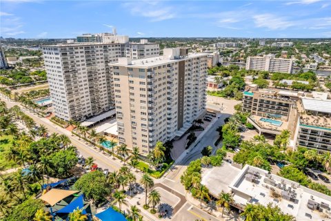 Copropriété à louer à Pompano Beach, Floride: 1 chambre, 67.82 m2 № 2418066 - photo 3