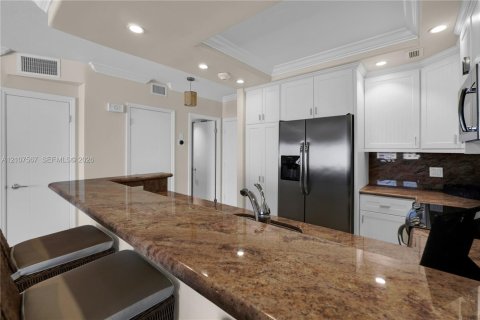 Copropriété à louer à Pompano Beach, Floride: 1 chambre, 67.82 m2 № 2418066 - photo 13