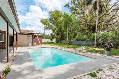 Casa en alquiler en Dunedin, Florida, 4 dormitorios, 230.03 m2 № 1917339 - foto 24