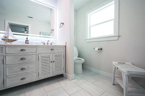 Купить виллу или дом в Сарасота, Флорида 8 комнат, 174.47м2, № 1846840 - фото 9