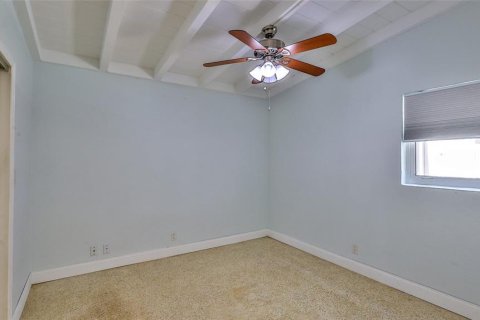 House in Ormond Beach, Florida 3 bedrooms, 159.33 sq.m. № 1719627 - photo 18