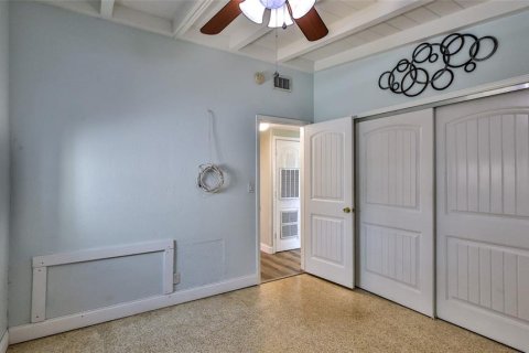 House in Ormond Beach, Florida 3 bedrooms, 159.33 sq.m. № 1719627 - photo 19