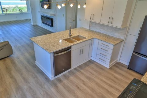 House in Ormond Beach, Florida 3 bedrooms, 159.33 sq.m. № 1719627 - photo 22