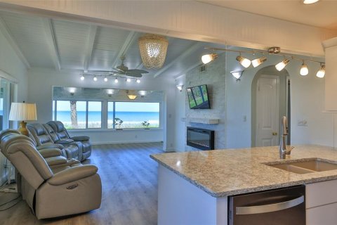 House in Ormond Beach, Florida 3 bedrooms, 159.33 sq.m. № 1719627 - photo 11