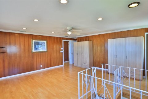House in Ormond Beach, Florida 3 bedrooms, 159.33 sq.m. № 1719627 - photo 26