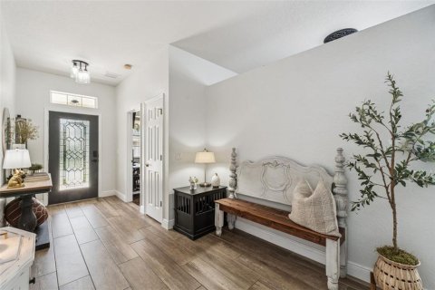 Villa ou maison à vendre à Casselberry, Floride: 4 chambres, 191.75 m2 № 2345516 - photo 5