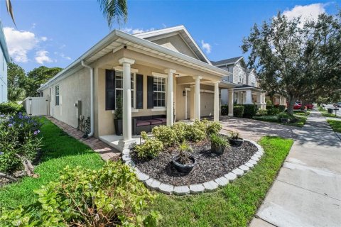 Villa ou maison à vendre à Casselberry, Floride: 4 chambres, 191.75 m2 № 2345516 - photo 2